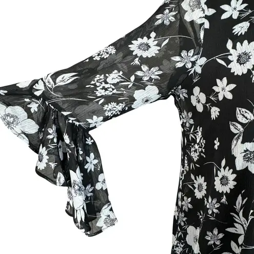 Calvin Klein  SZ 4 A-Line Mini Dress Floral Lined V-Neck 3/4 Bell Sleeves Stretch