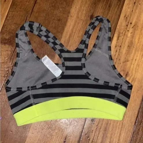 Nike  Women Athletic Stripe Dri-fit Gray Sports Bra Size XS