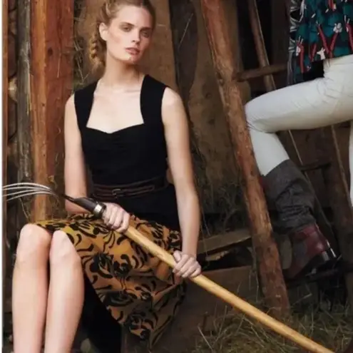 Anthropologie SARIAH  Mustard Yellow‎ Black Calligraphy Tiered Skirt Size 2