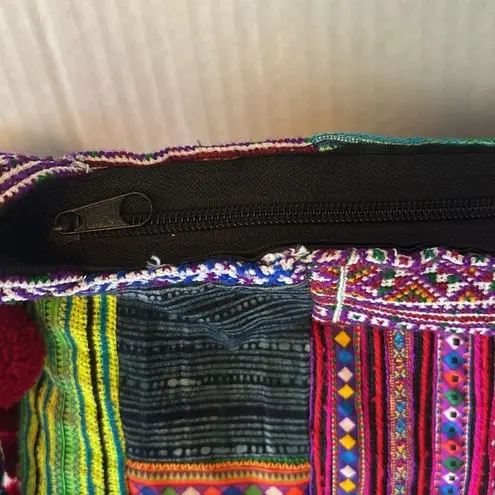 PATCHWORK BOHO SLING STYLE CROSSBODY COLORED PATCHES WITH RED BALL TASSELS