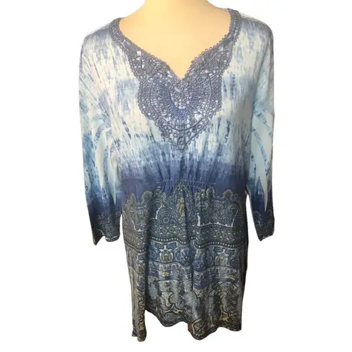 Energie BLUE MULTICOLOR W/ LACE 3/4 SLEEVE SHARK BITE HEM EMBELLISHED TOP 1X