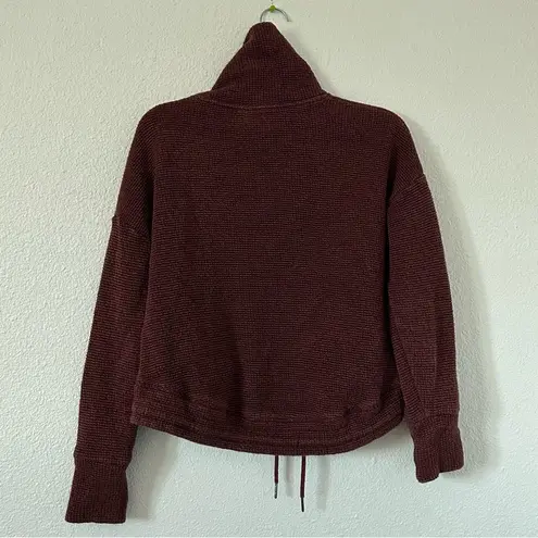 Sweaty Betty  BOUCLÉ FUNNEL NECK SWEATSHIRT IN BLACK CHERRY PURPLE Sz 6