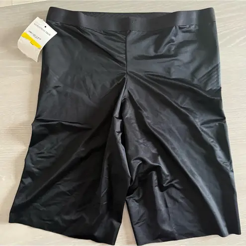 Spanx  Women Size Small‎ Thinstincts 2.0 High Waist Mid Thigh Shorts Black New