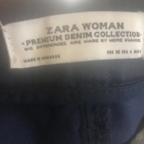 ZARA  Woman Premium Coated Denim Navy High Waisted Skinny Ankle Jeans 4X28