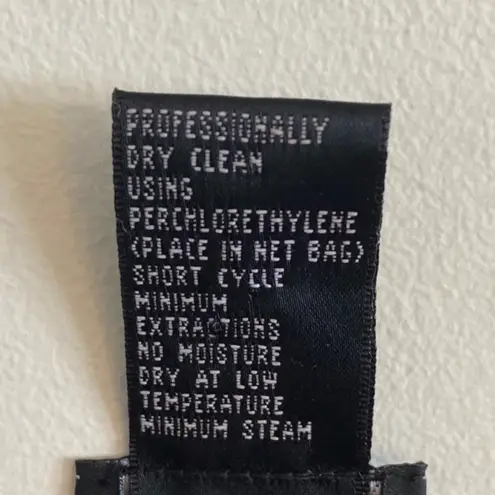 Carmen Marc Valvo Women’s Black Beaded Top Size Small