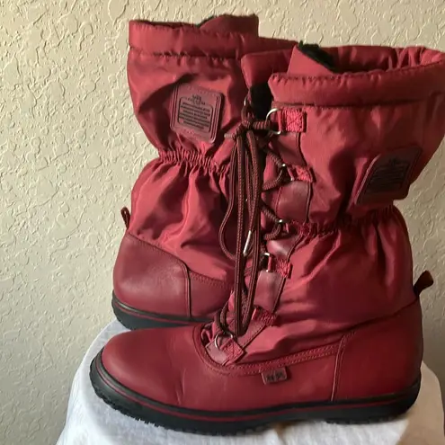 Coach : Sage (A9177) Red Winter Boots- 8