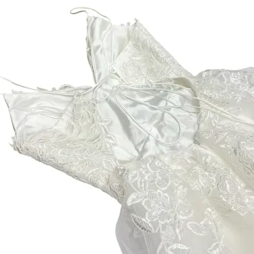 Lulus Vow to Cherish White Embroidered Lace