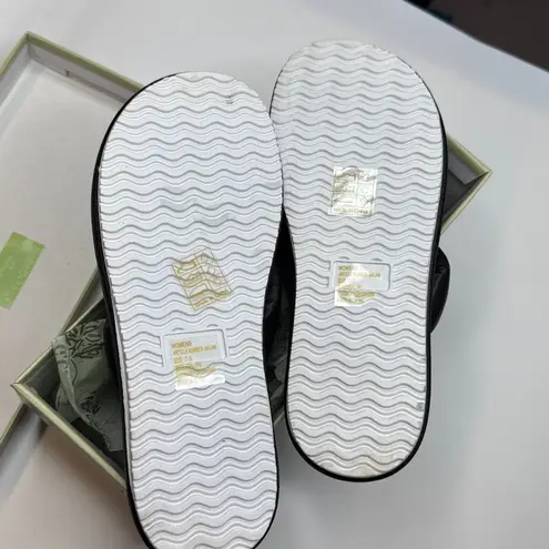 Good Choice Shoes Nalani Black Cross