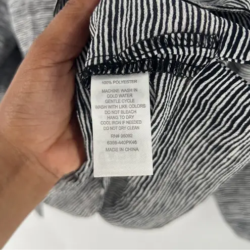 Jasmine & Juliana Black White Abstract Striped Top Crepe Chiffon Boxy Size L Size L