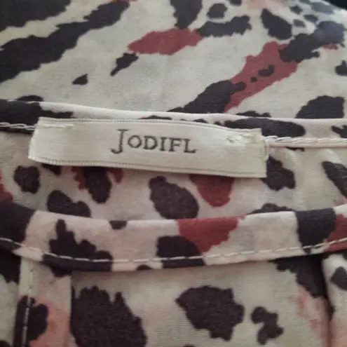 JODIFL  Animal Print Blouse Size Medium