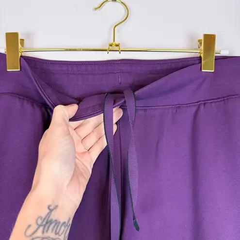 Jaanuu Rubi Slim UltraSoft Scrub Jogger Pants Dark Purple Size Small Petite