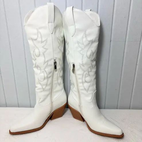 White Western Cowgirl Faux Leather Boots Size 5