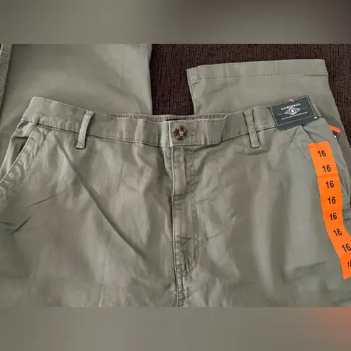 G.H. Bass & Co • Women's Chino Ankle Pant • Stretch Cotton Blend • Green Size 16