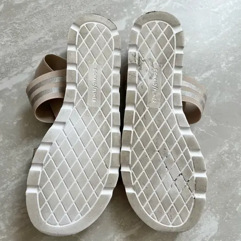 Donald Pliner [] Lue-Me Sandals Size 8.5