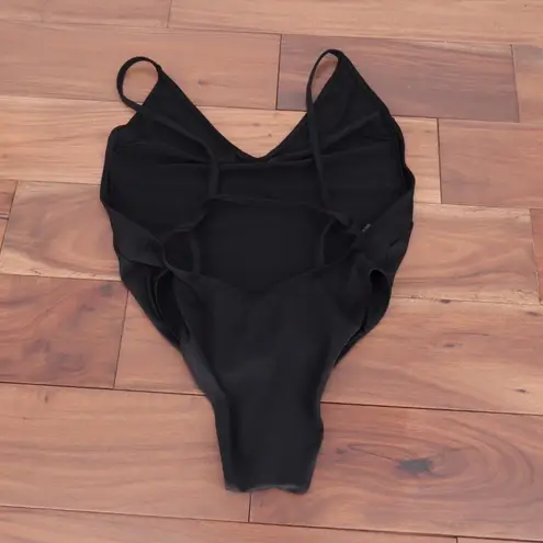 ASOS DESIGN Black V Neck Spaghetti Strap One Piece Swimsuit Bathing Suit Size 6