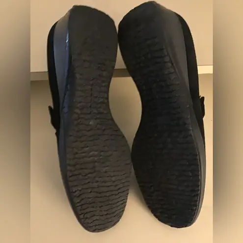 Aquatalia women black suede wedge shoes US 8