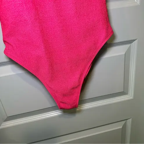 Decree  Hot Pink Textured Scoop Neck One Piece Swimsuit size L