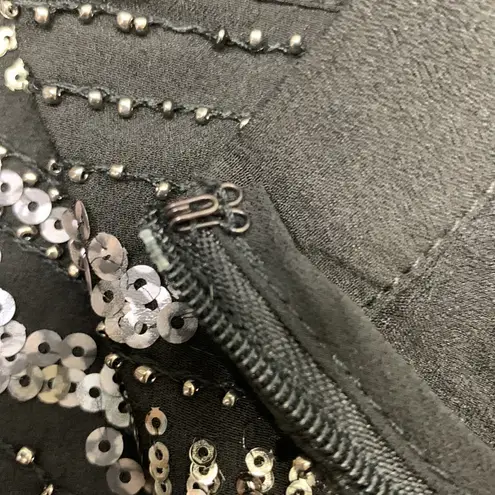 Francesca's Francesca’s Alya Beaded Tribal Print Black Skirt Size Large