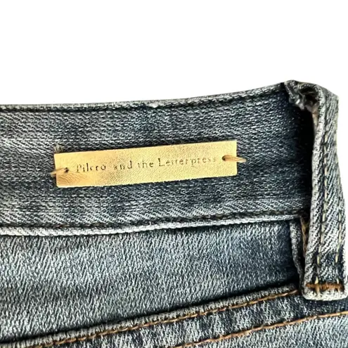 Anthropologie Pilcro Women’s Slim Boyfriend Red Tassel Cropped Jeans Size 27 P Blue