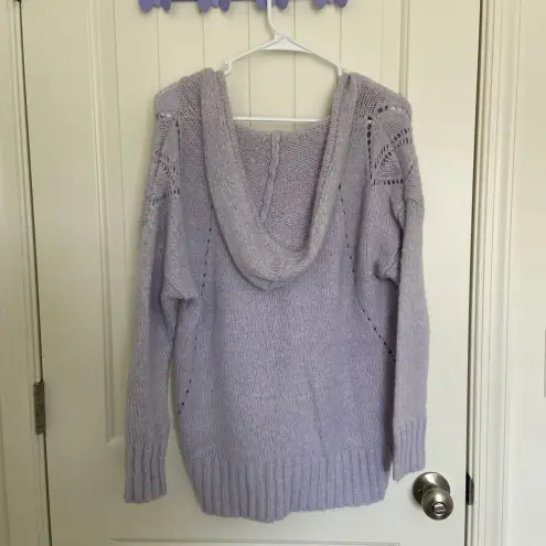 American Eagle EUC | American‎ Eagle women’s jegging fit hooded sweater — small