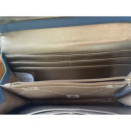 Anne Klein  crossbody Blue Purse‎ New