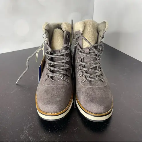 White Mountain Cozy Bootie Women’s Light Gray Pebble Grain Fabric Sz 8.5