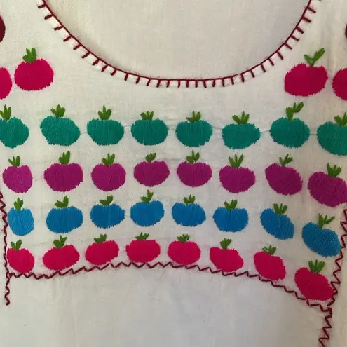 Handmade Mexican Apple Embroidered Top Small