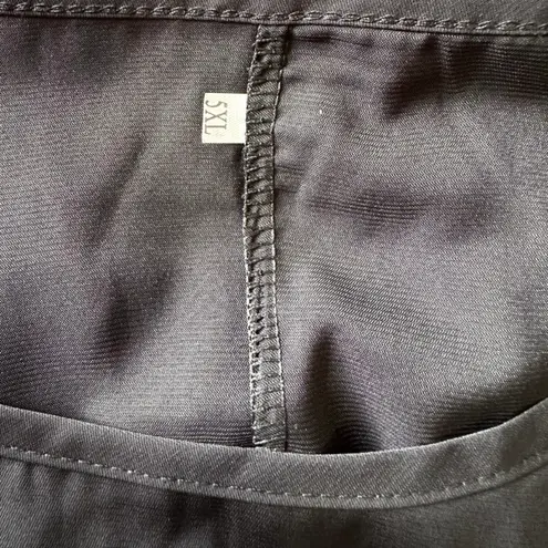 Women's Plus Solid Black Scoop Neck Short Sleeve Flowy Top Size 5X