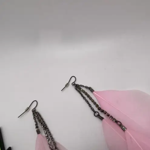 Lot Of 4 Costume Earrings Pierced Dangle Drop / Feather, Lightning Bolt, Bead