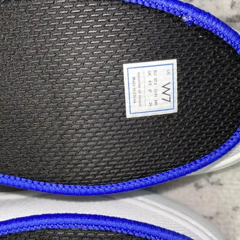 The Original Slip On Sneaker in Bright White | Rothy's Size 7