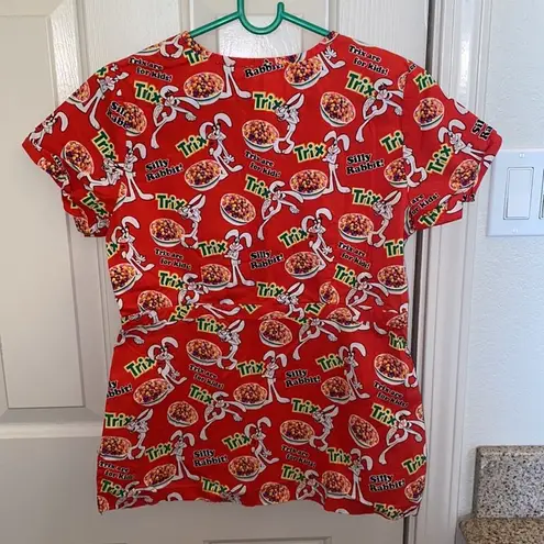 Koi Happiness Trix Cereal All Over Print Scrub Top EUC Sz XS Cotton