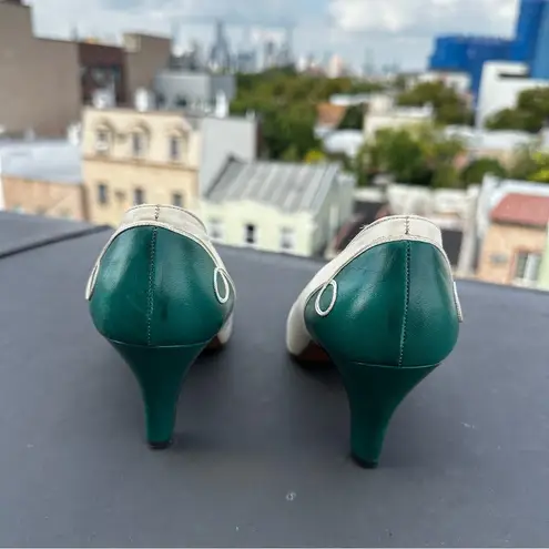 Perry Ellis Vintage Green and White Leather Heels Size 7 western cowgirl retro