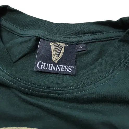Guinness Extra Stout Shirt Size XL Dublin, Ireland Graphic T-Shirt Graphic Print Unisex T-shirt