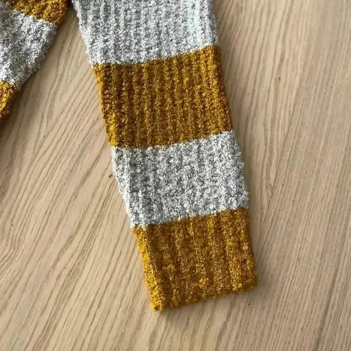 Pink Rose 🆕 Super Soft Striped Sweater L🆕