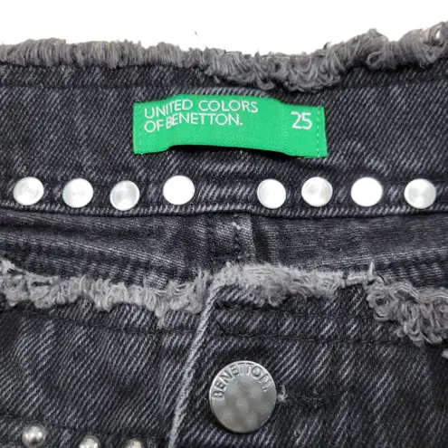 United Colors Of Benetton Jeans Size 25 26x22 Cropped Jeans Distressed Destroyed