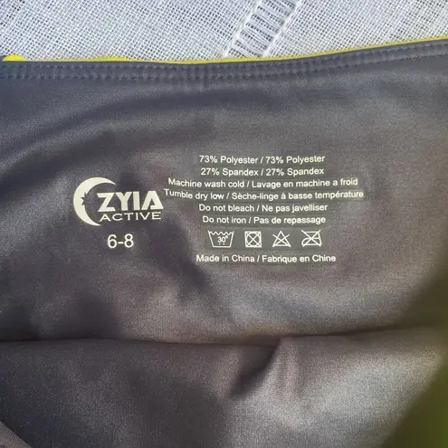 Zyia  Active yoga pants.