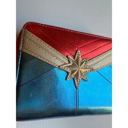 Lounge Fly x Marvel Purse Wallet Captain Marvel Metallic Logo Zip Around