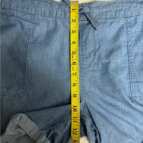 Como vintage Women’s Blue Denim Shorts Size Large