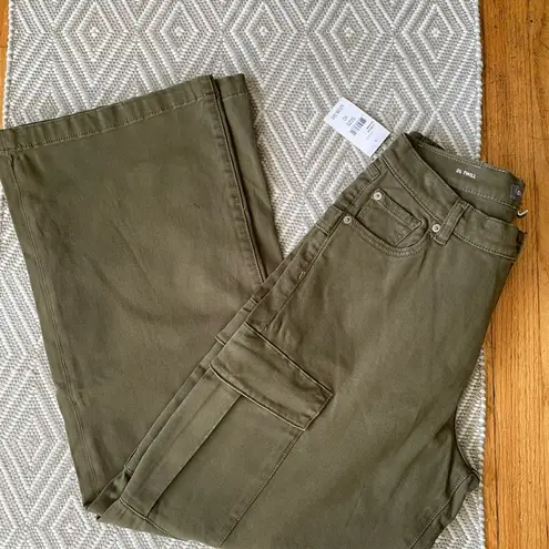 DL1961 New Women’s wide legs military green cargo pants, Size 30x33