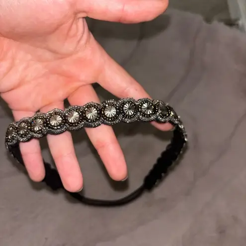 Elegant Black and Silver Women's Bracelet