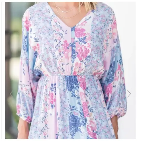 The Mint Julep Midi Dress Womens Medium Lavender Purple Floral Half Sleeve