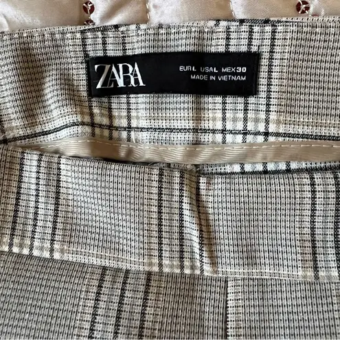 ZARA  Plaid Ankle Pants in Gray Size Large