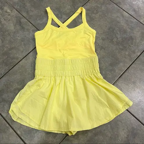 FP Movement The Way Home Lemon Romper Womens Small Cross Back Tennis Sporty EUC Yellow Size M