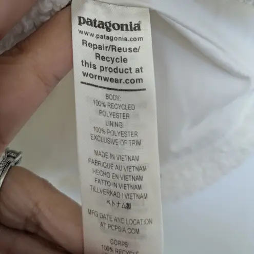 Patagonia  Women's Ivory Fleece Vest Sz S - Image 3