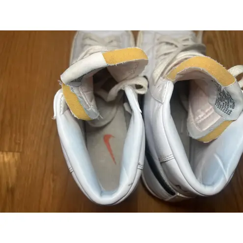 Nike  Blazer Mid '77 Vintage Shoes Womens Size 10.5 White Black Sail CZ1055-100