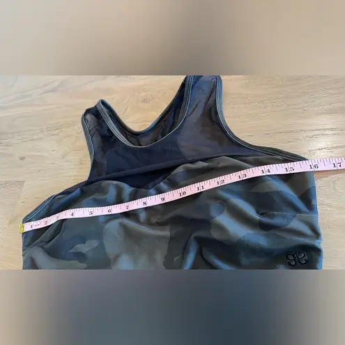 ALBION FIT Albion camo green bikini top with mesh detail size large