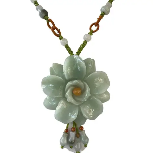 Vintage Carved Jade 3D Flower Necklace Silk Cord Adjustable Beads Estate Natural Green