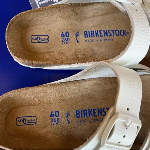 Birkenstock NEW!  Arizona Size 40 (9 Women’s) Sandals in White