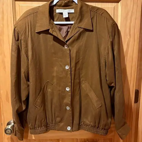 Melrose Silk Studio is a vintage Silk bomber jacket women’s size L Brown Size L