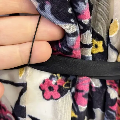 Tahari Women’s Velvet Mesh Sheer Floral Intimates Robe with Belt- Medium - Image 8